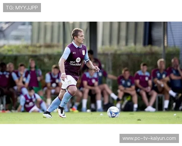 热刺准备在边路引进一名更具侵略性的射手，助力冲击英超顶级行列