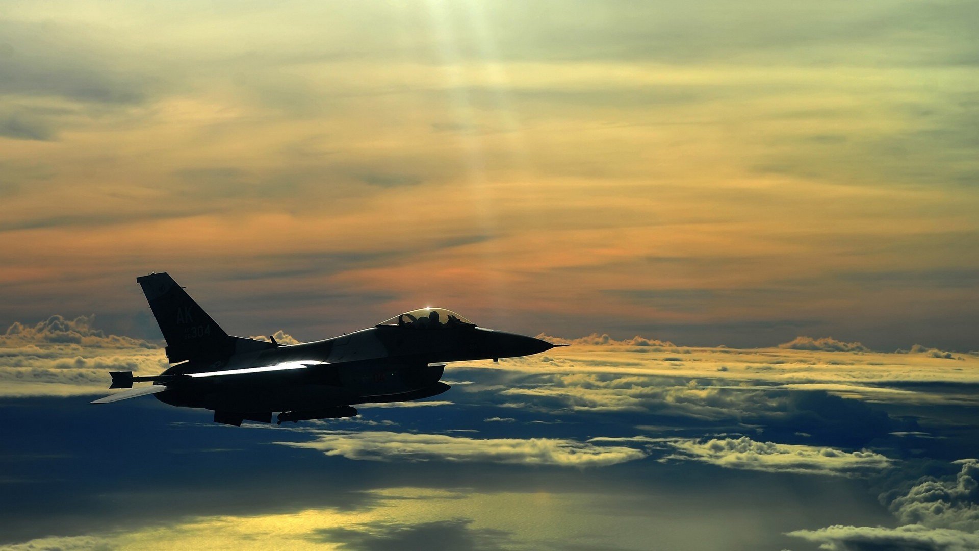 “胡利安·门德斯：全能球员的崛起，助力阿根廷美洲狮队未来走向巅峰”