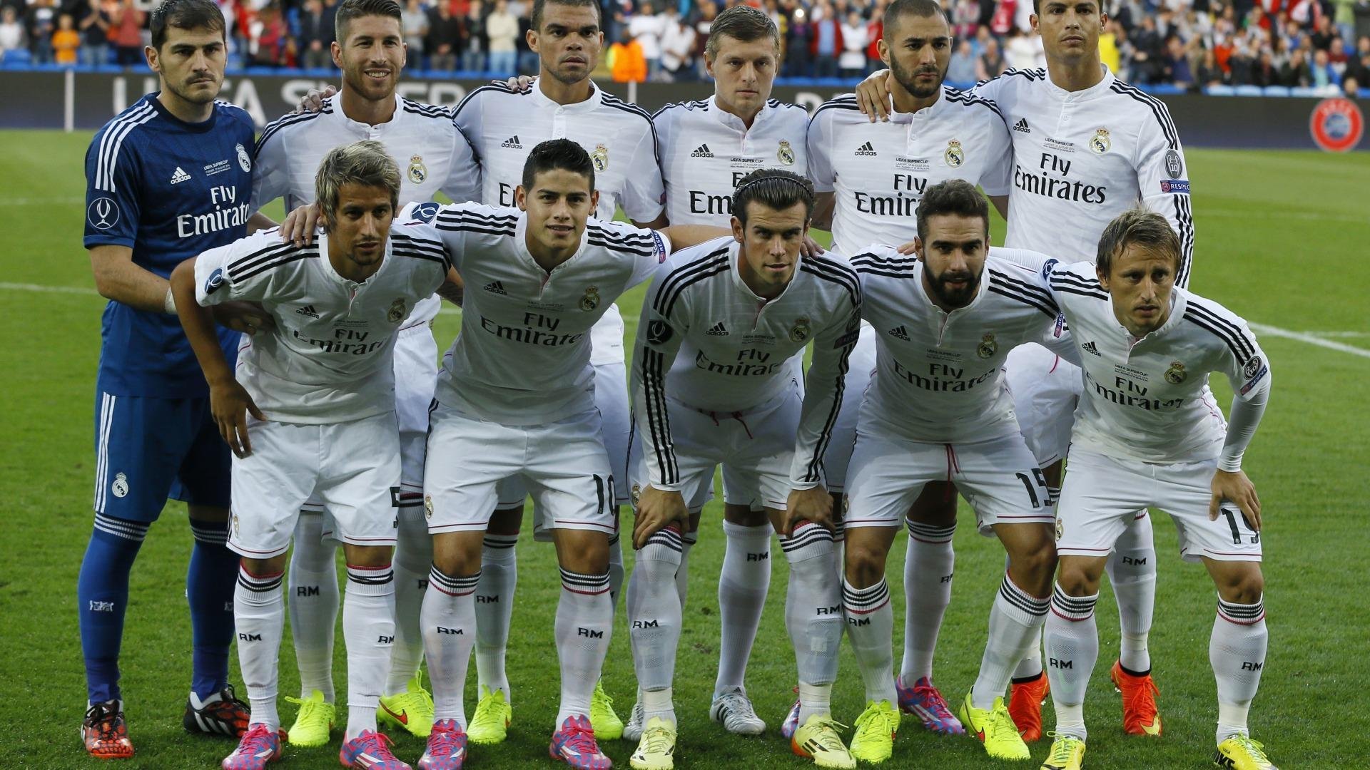 中超是否推动本土品牌深度合作开发球员形象产品，中超签约